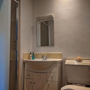 Triple Room Private Bathroom